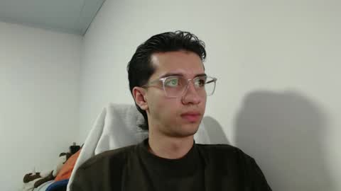 Snapshot of juanboytw chatting on 03.05.25 juanboytw online show from 03.05.25