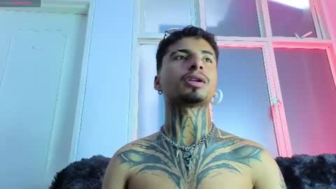 juancamilo66_ online show from 07.11.26