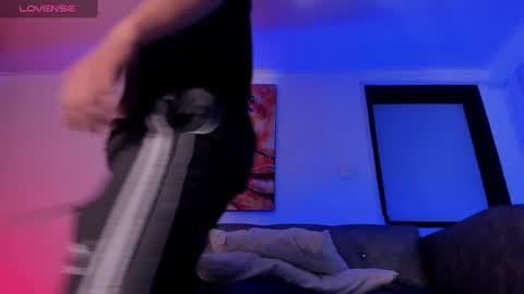 Juan David online show from 12.05.24