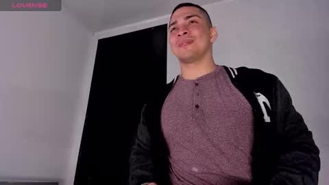 Juan David online show from 02.11.25