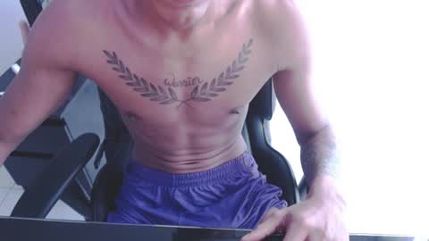 Snapshot of juandiegosv chatting on 06.16.26 juandiegosv online show from 06.16.26
