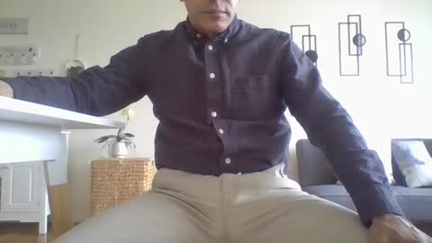 juanearth1 online show from 04.29.26