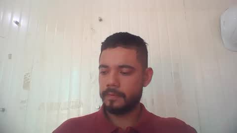 Snapshot of juanfe_style chatting on 04.15.26 juanfe_style online show from 04.15.26