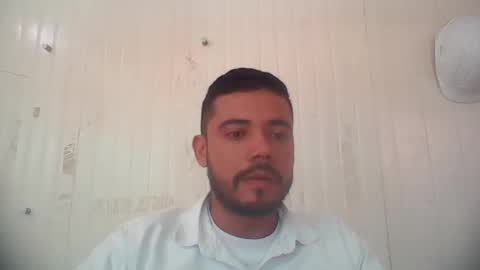 Snapshot of juanfe_style chatting on 04.28.26 juanfe_style online show from 04.28.26