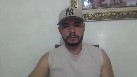 Snapshot of juanfe_style chatting on 05.02.26 juanfe_style online show from 05.02.26