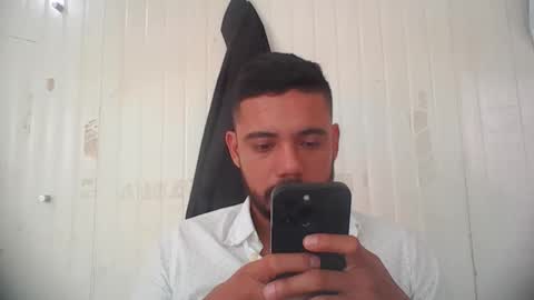Snapshot of juanfe_style chatting on 05.05.26 juanfe_style online show from 05.05.26