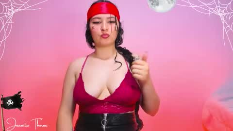 Snapshot of juanita_thorne1 chatting on 10.31.25 JUANITA THORNE 2 online show from 10.31.25