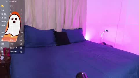 Blue online show from 10.06.25