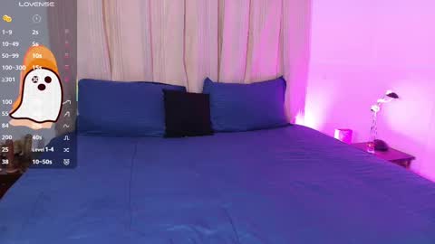 Blue online show from 10.08.25