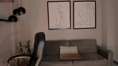 Juanita Clay online show from 11.20.25