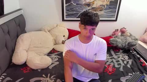 Snapshot of juanjo_ferrari chatting on 01.16.26 juanjo ferrari online show from 01.16.26