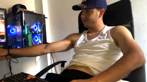 juannvalencia11 online show from 05.14.26