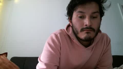 Snapshot of juanrocas21 chatting on 12.19.25 alex terrie online show from 12.19.25