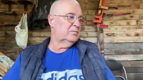 Snapshot of juantricker chatting on 09.26.25 Juan online show from 09.26.25