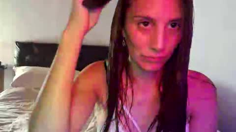 Snapshot of juanyroo chatting on 02.24.25 juanyroo online show from 02.24.25