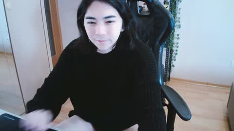 Snapshot of judame_aoi chatting on 01.13.25 Aoi online show from 01.13.25