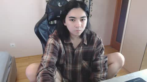 Snapshot of judame_aoi chatting on 02.24.25 Aoi online show from 02.24.25