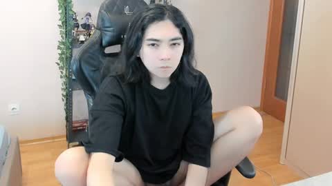 Snapshot of judame_aoi chatting on 02.24.25 Aoi online show from 02.24.25