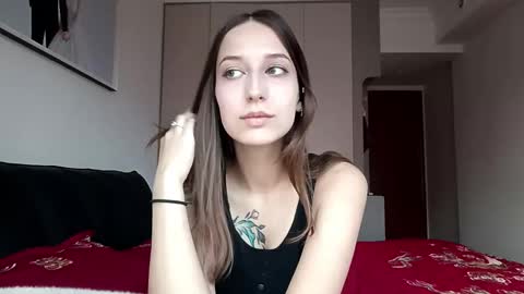 Hi Im Mia 18 years old online show from 09.25.25