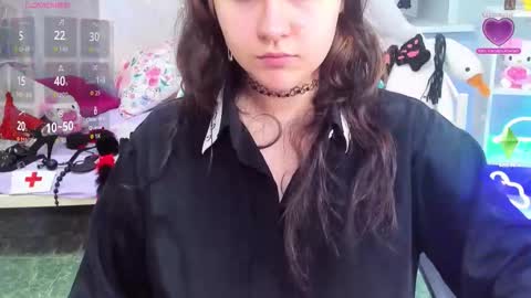 Snapshot of judithsilva chatting on 12.17.25 JudithSilvia online show from 12.17.25