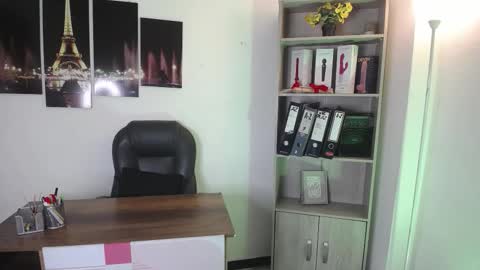 Snapshot of judyhopps_ chatting on 01.08.26 JUDY online show from 01.08.26