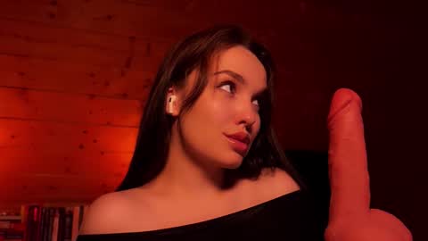 Snapshot of judykissmoore chatting on 12.21.25 Judy online show from 12.21.25