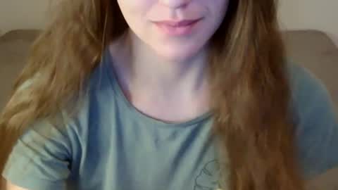 Snapshot of juicetalia chatting on 12.12.24 JuiceTalia online show from 12.12.24