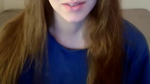 Snapshot of juicetalia chatting on 12.18.24 JuiceTalia online show from 12.18.24