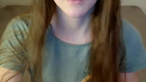 Snapshot of juicetalia chatting on 12.27.24 JuiceTalia online show from 12.27.24