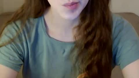 Snapshot of juicetalia chatting on 01.17.25 JuiceTalia online show from 01.17.25