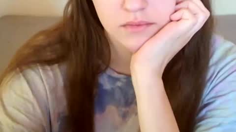 Snapshot of juicetalia chatting on 02.04.25 JuiceTalia online show from 02.04.25