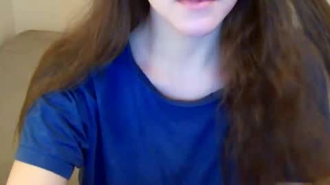 Snapshot of juicetalia chatting on 02.05.25 JuiceTalia online show from 02.05.25