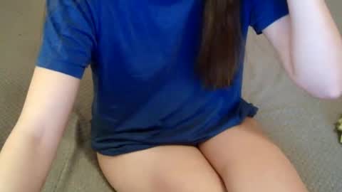 Snapshot of juicetalia chatting on 02.05.25 JuiceTalia online show from 02.05.25