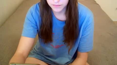 Snapshot of juicetalia chatting on 09.23.25 JuiceTalia online show from 09.23.25