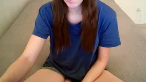 Snapshot of juicetalia chatting on 09.27.25 JuiceTalia online show from 09.27.25