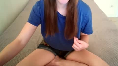 Snapshot of juicetalia chatting on 09.29.25 JuiceTalia online show from 09.29.25