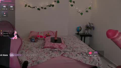 Snapshot of juicy_elenxx chatting on 09.11.25 EleN online show from 09.11.25