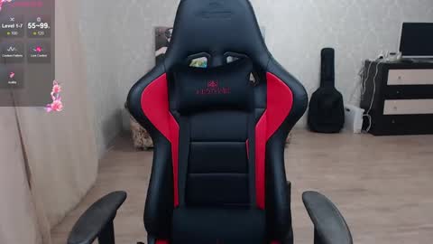juicy_jesss online show from 04.28.26