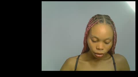 Snapshot of juicy_slut0 chatting on 06.16.26 Champaign online show from 06.16.26