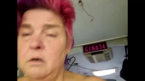 Juicygina  online show from 12.05.24