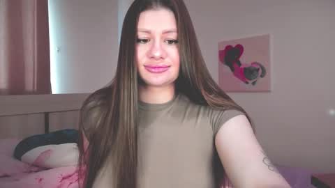 Snapshot of juicyhelenx chatting on 03.13.26 Elena online show from 03.13.26