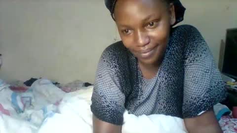 Snapshot of juicyicequeen chatting on 11.16.25 juicyicequeen online show from 11.16.25