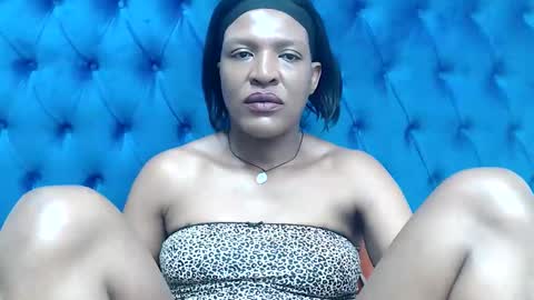 Snapshot of juicykayxxx chatting on 03.15.26 Miss Kay online show from 03.15.26