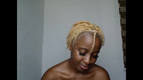 juicykinkx online show from 11.25.25