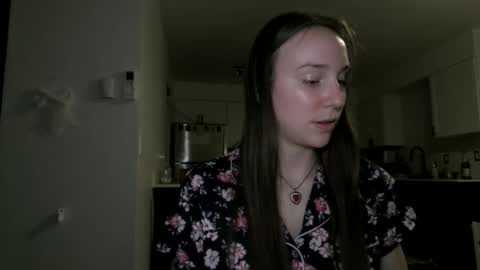 Snapshot of juicysavanah chatting on 12.22.25 Sav online show from 12.22.25