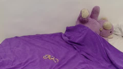 juicyxpink online show from 03.24.26