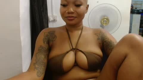 juicyxpink online show from 03.31.26