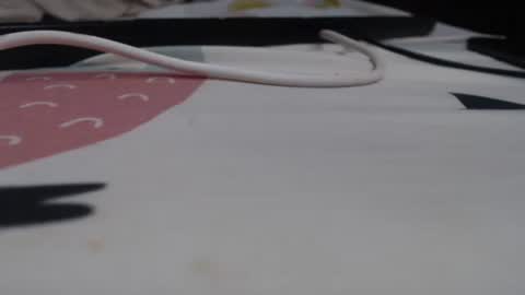 Snapshot of juicyzas chatting on 12.04.25 Juicy online show from 12.04.25