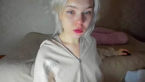 Anna online show from 09.30.25