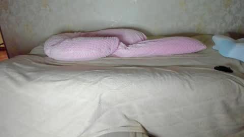 Anna online show from 10.19.25